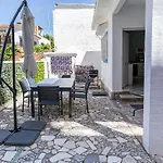 Monko Mieres Villa *