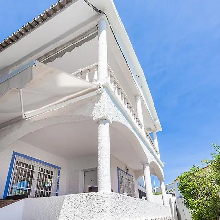 Villa Monko Mieres