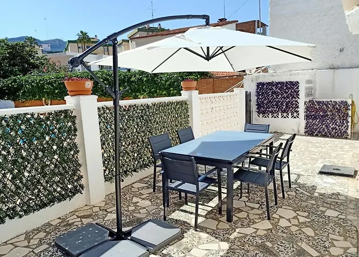 Villa Monko Mieres *